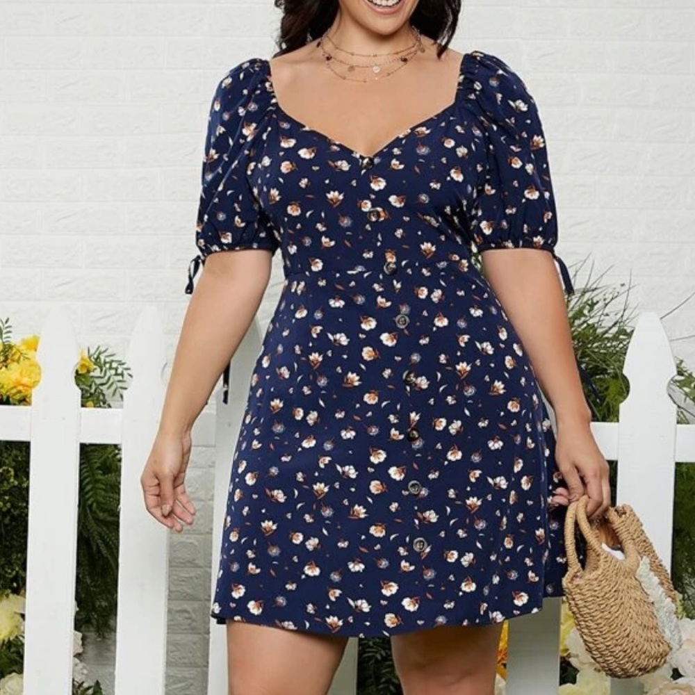SHEIN Plus Allover Floral Print Button Front Knot Cuff Milkmaid Dress